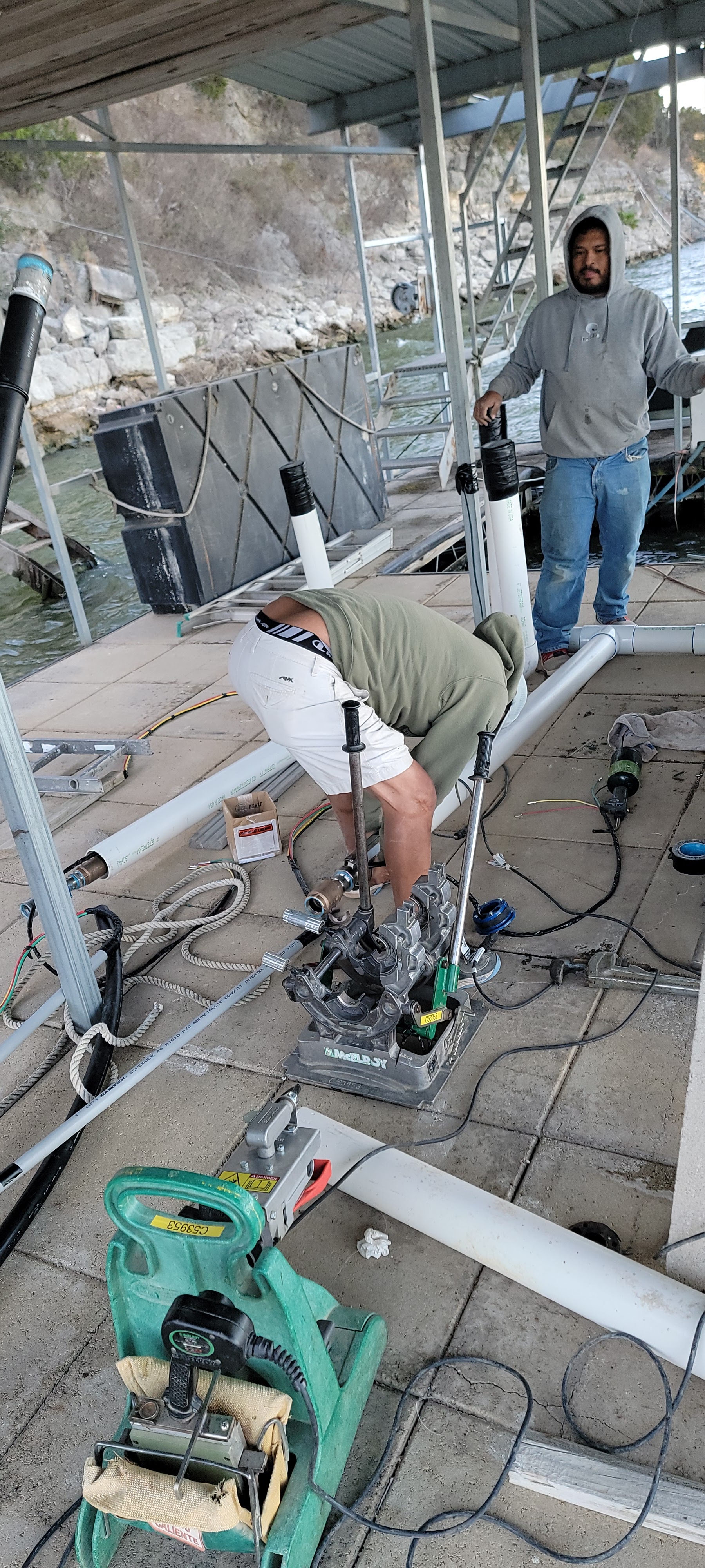 Submersible pump and equipment setup